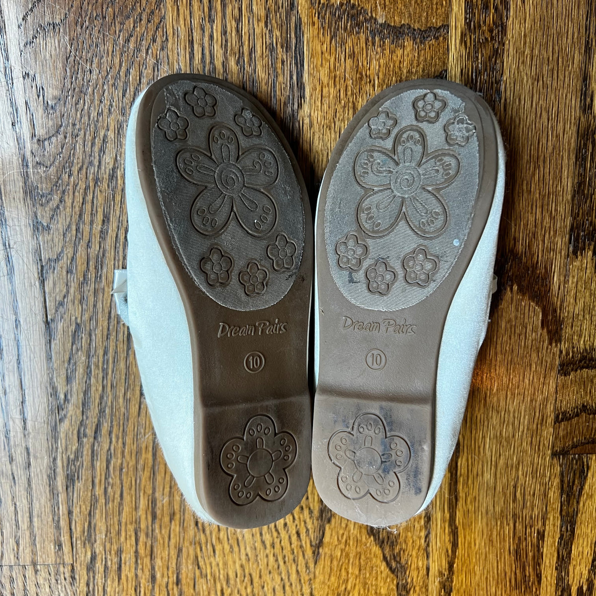 Seller #115 - Dream Pairs Toddler Girl Size 10 Ivory Satin Ballet Flats, GUC
