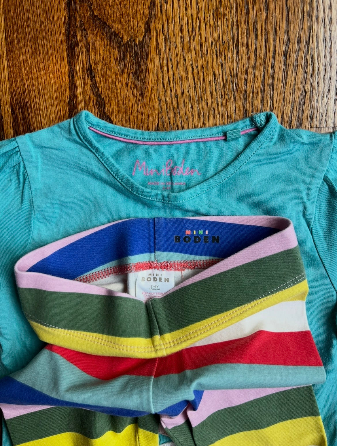 Seller #115 - Boden Girls 3-4Y Princess & the Pea Shirt with Striped Leggings, GUC/VGUC