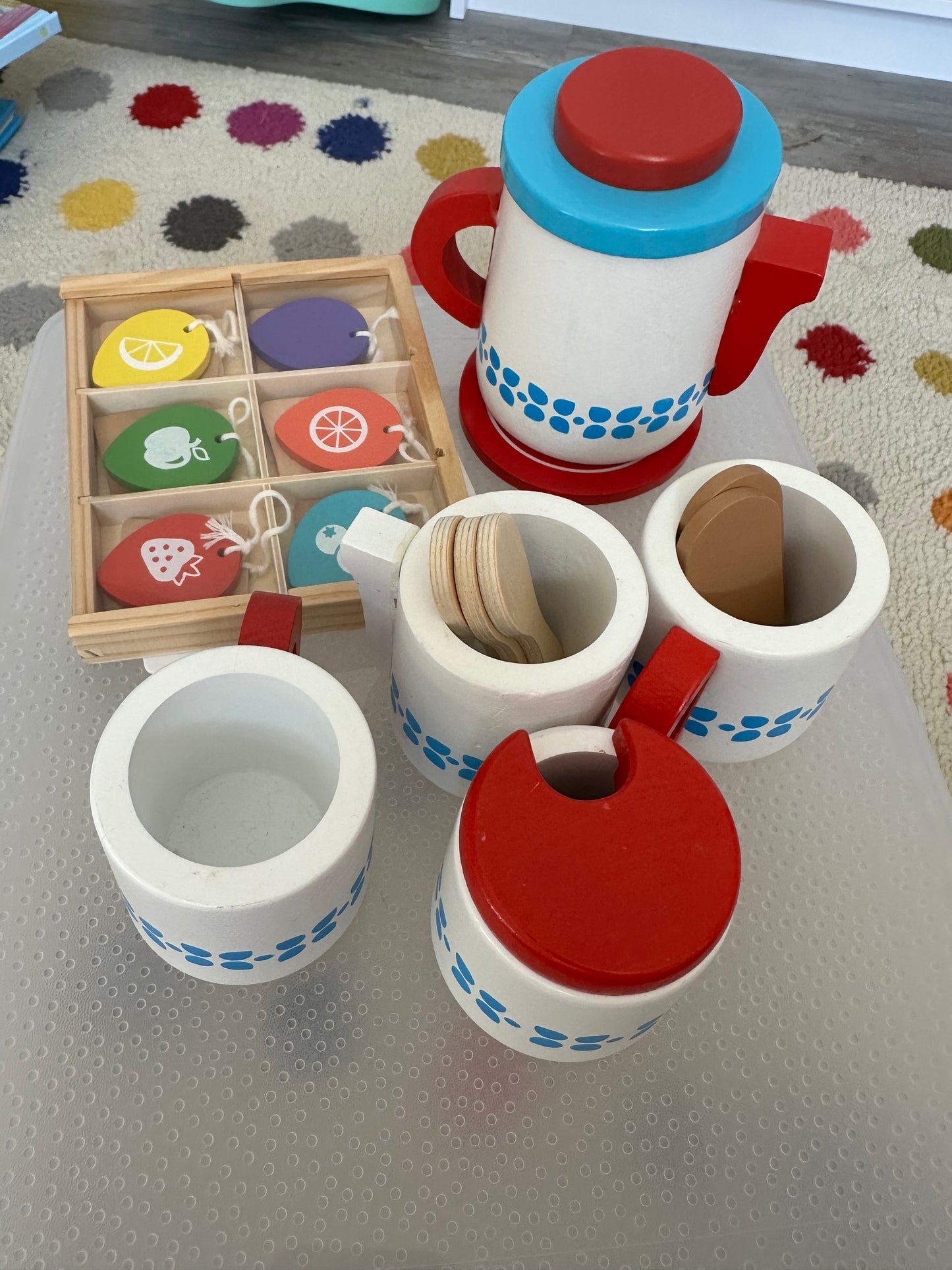Seller #39 Melissa & Doug Steep and Serve Wooden Tea Set