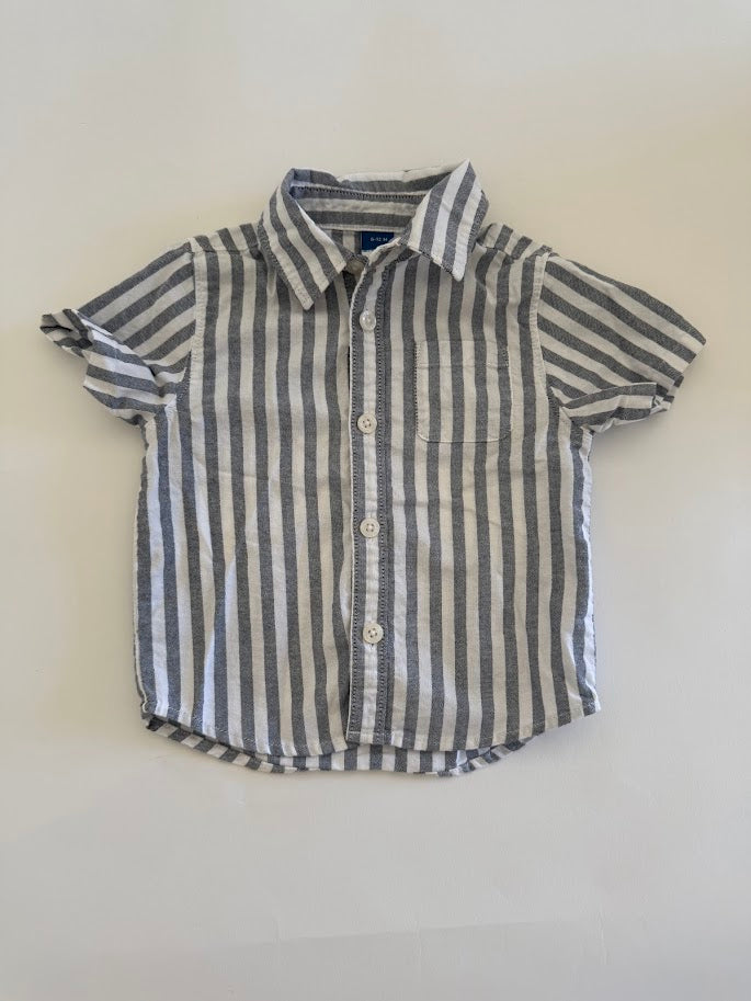 #78 REDUCED Old Navy Striped Short Sleeve Button Up Boys 6-12M