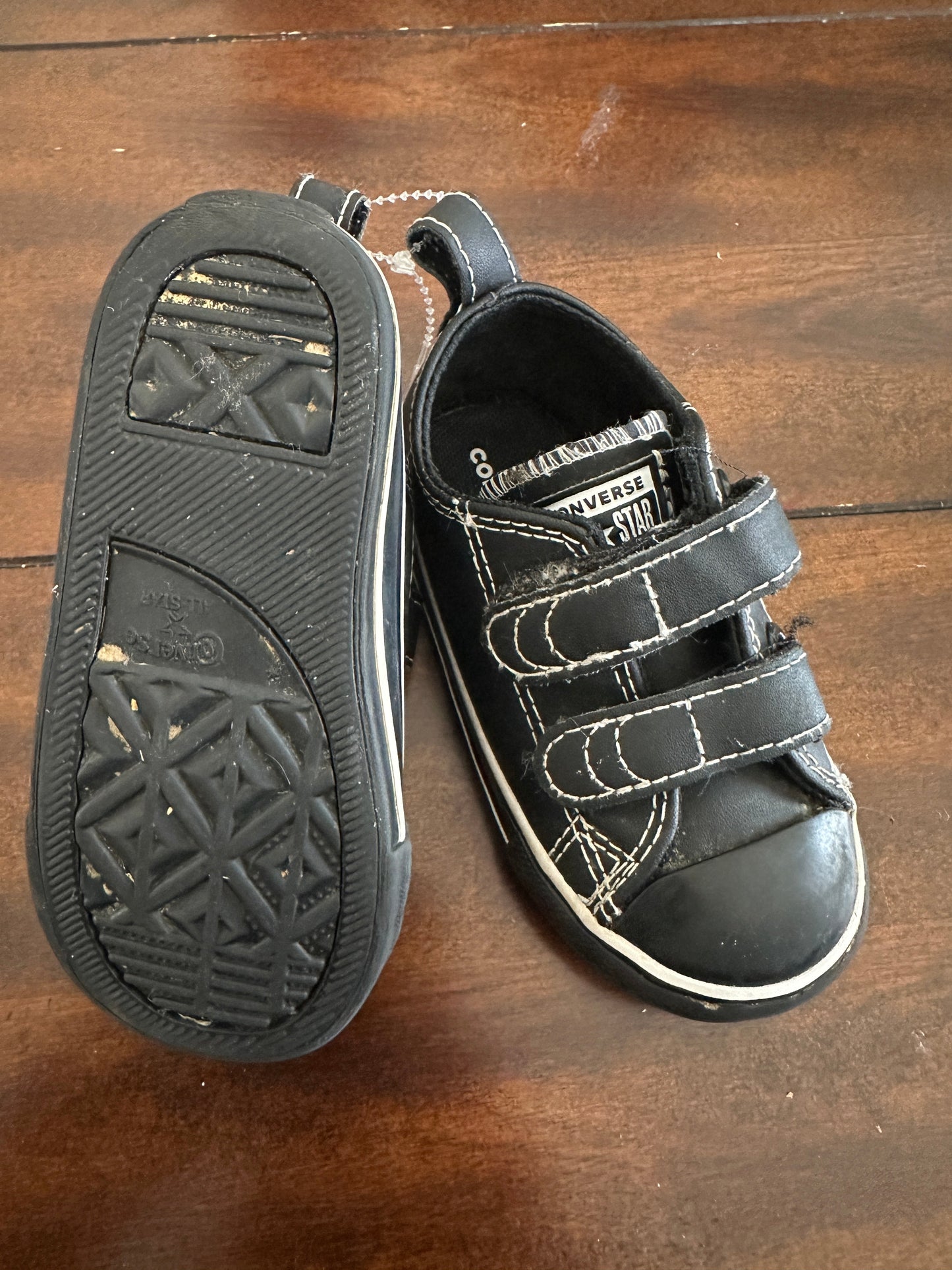 #218 Sz6 Leather Converse Black