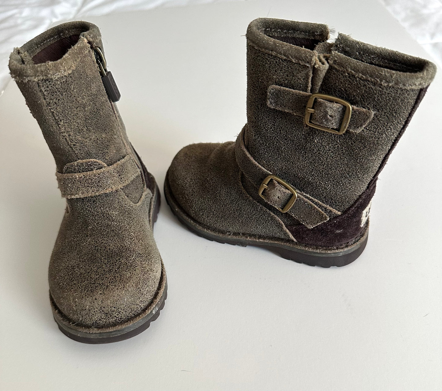 Seller #39 UGG toddler girl size 6 combat boots