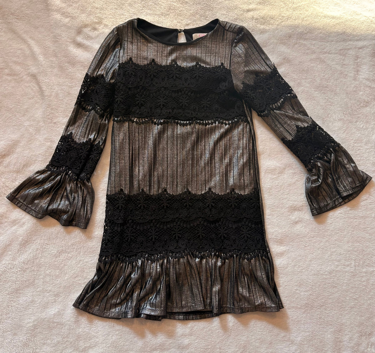 #102 - GB Girls size S gray and black long sleeve dress