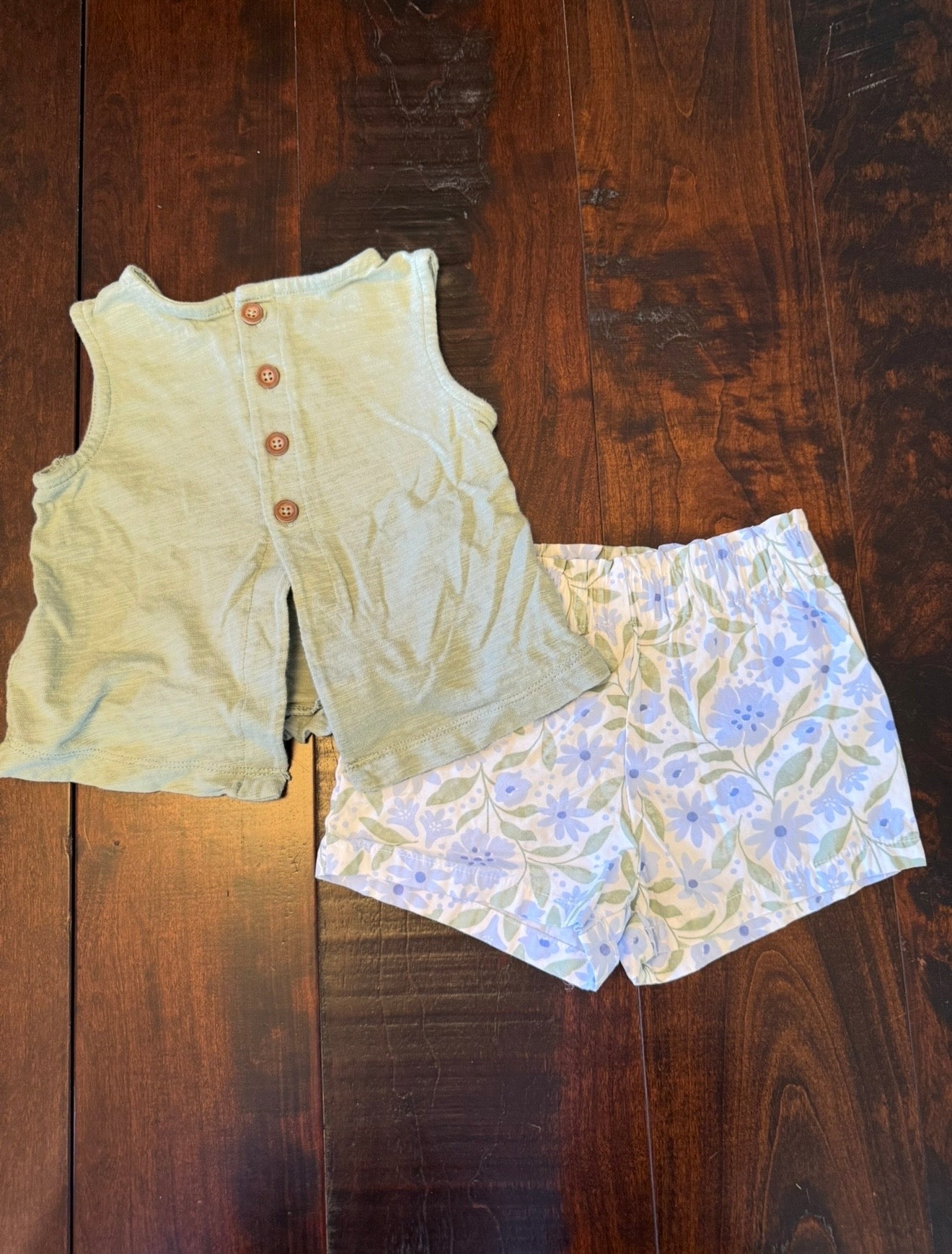 #28 Carters Infant Girl Floral Summer Outfit - Size 12 Months