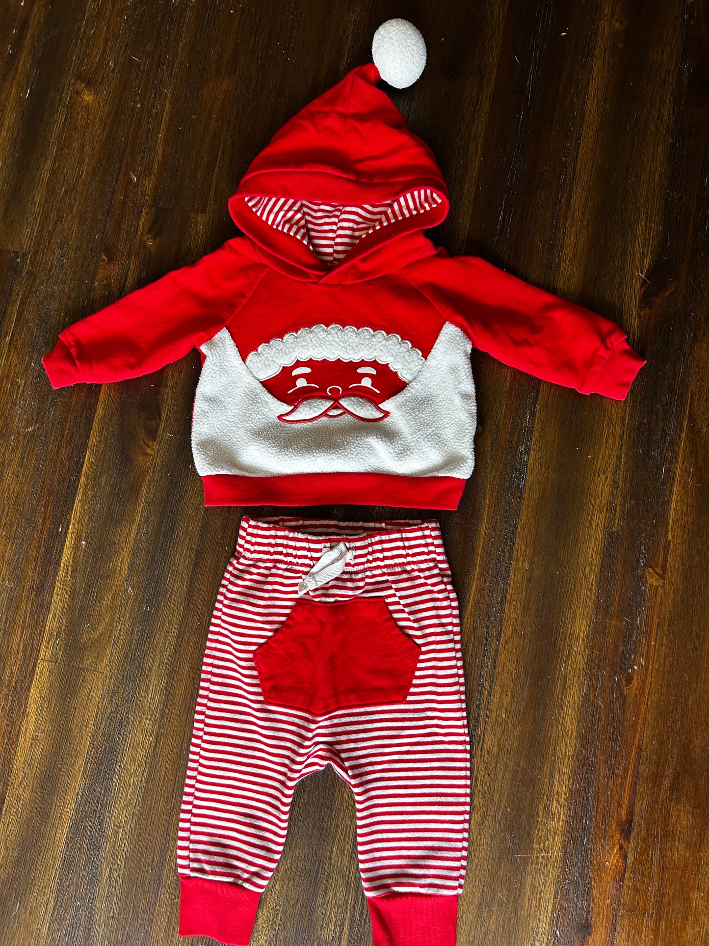 Seller #21 baby boy 3-6mo Santa outfit