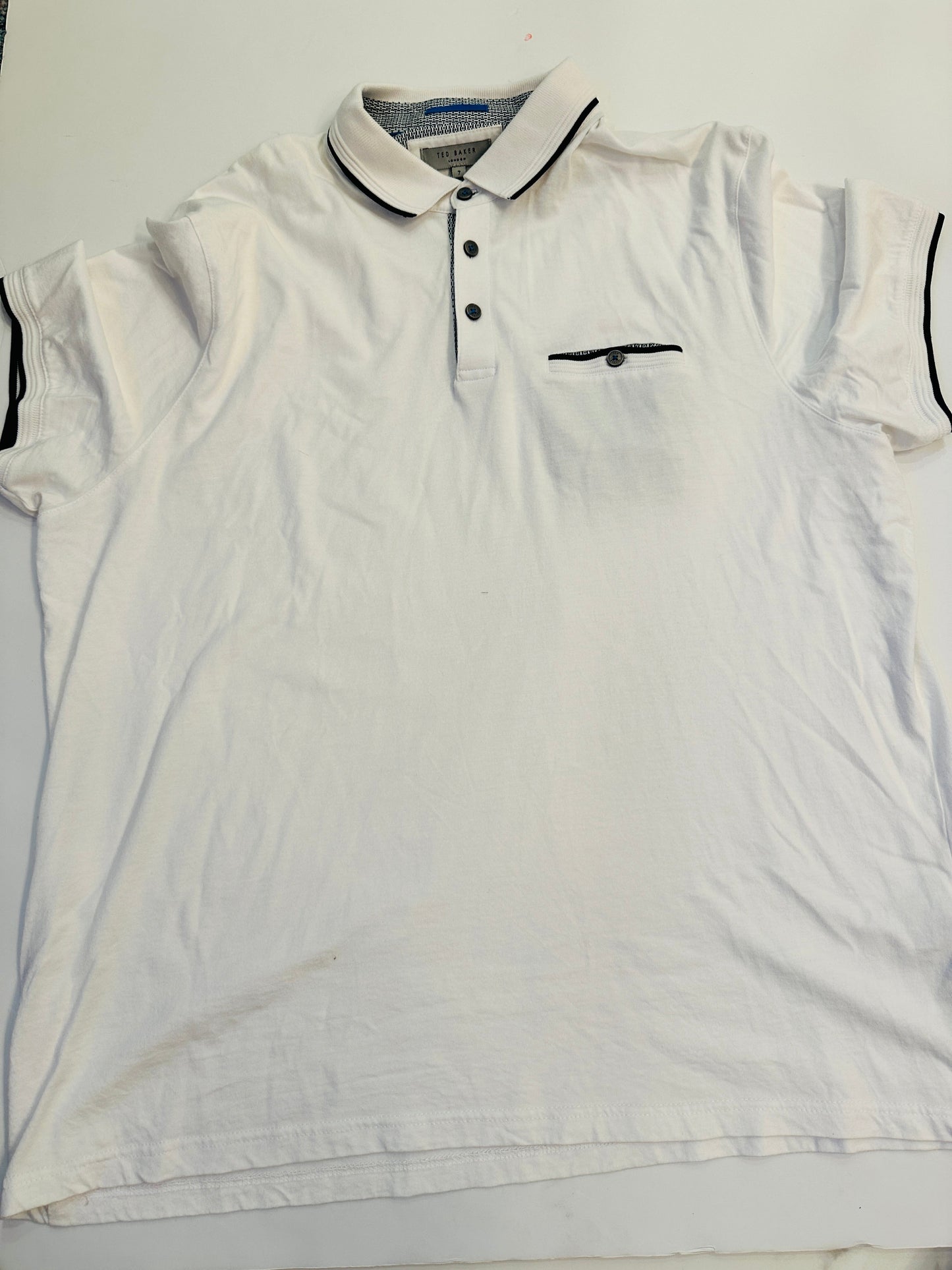 (#158) Ted Baker | EUC | (7)xl | white polo | 45227