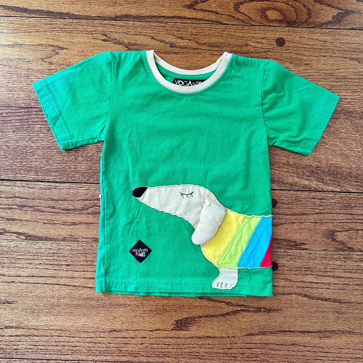 #95 EUC Boys Voganto Kids Green Wiener Dog Tshirt, size 3 (similar size to 3T)