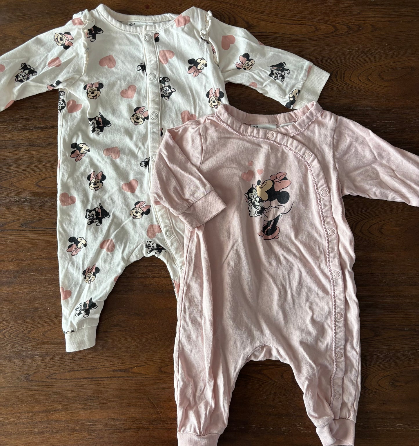 #70 VGUC H&M Minnie Mouse Rompers Size 3month