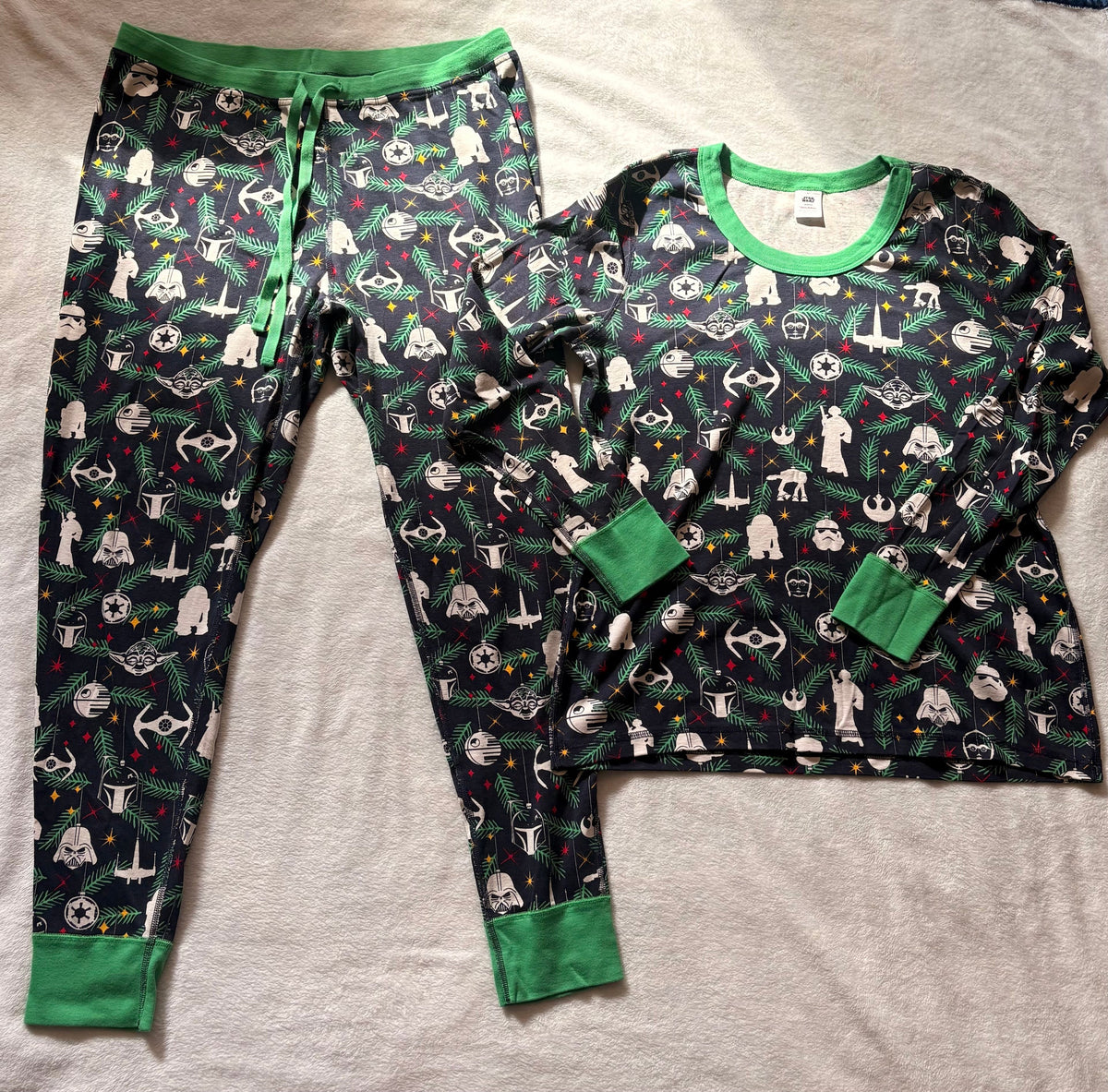 #102 - Hanna Andersson Women's size XL Star Wars Christmas pajamas
