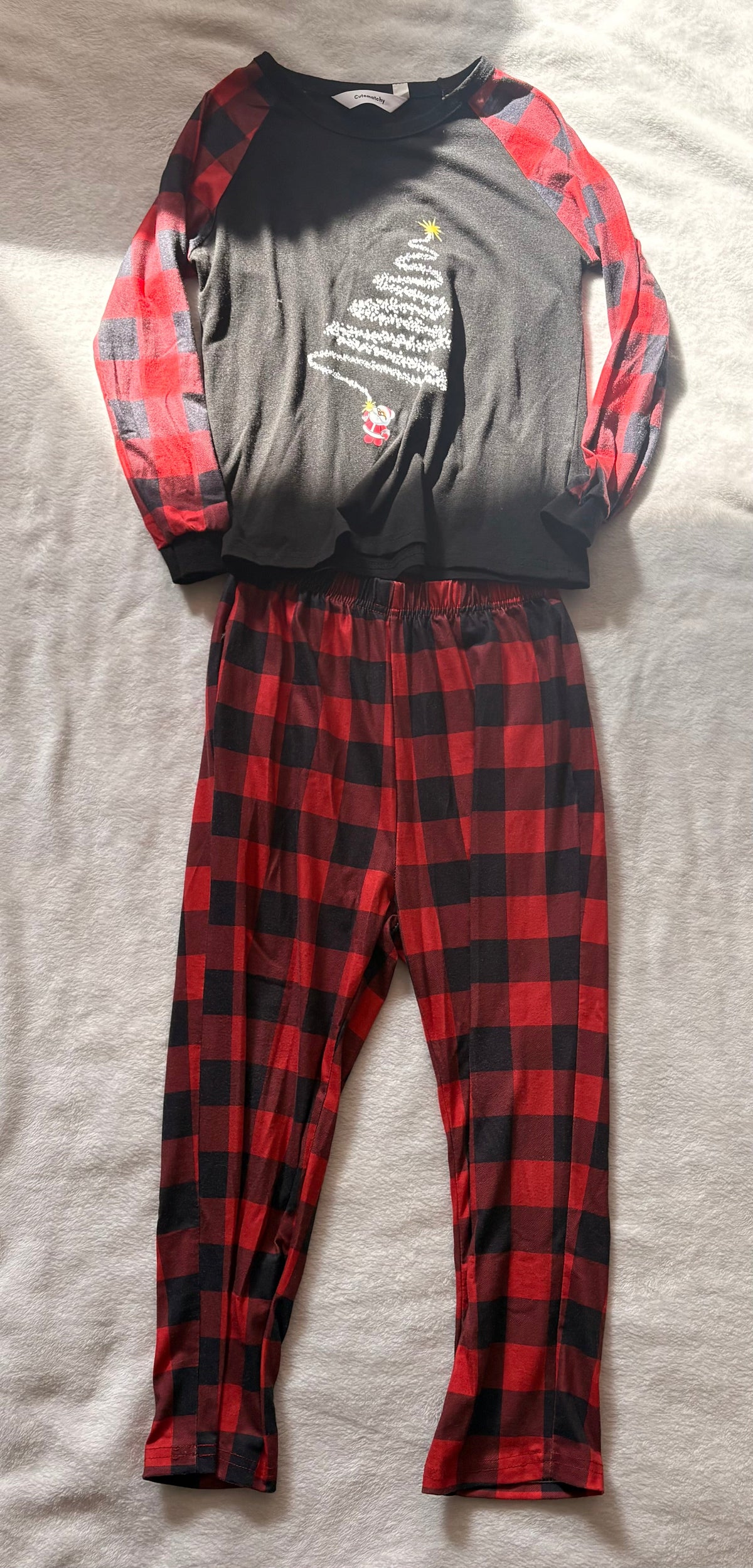 #102 - boys size 6/7 Christmas pajamas