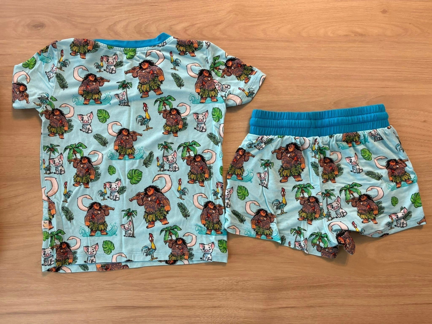#133 **REDUCED** 18-24 Months Scoots Bamboo Demigod Print