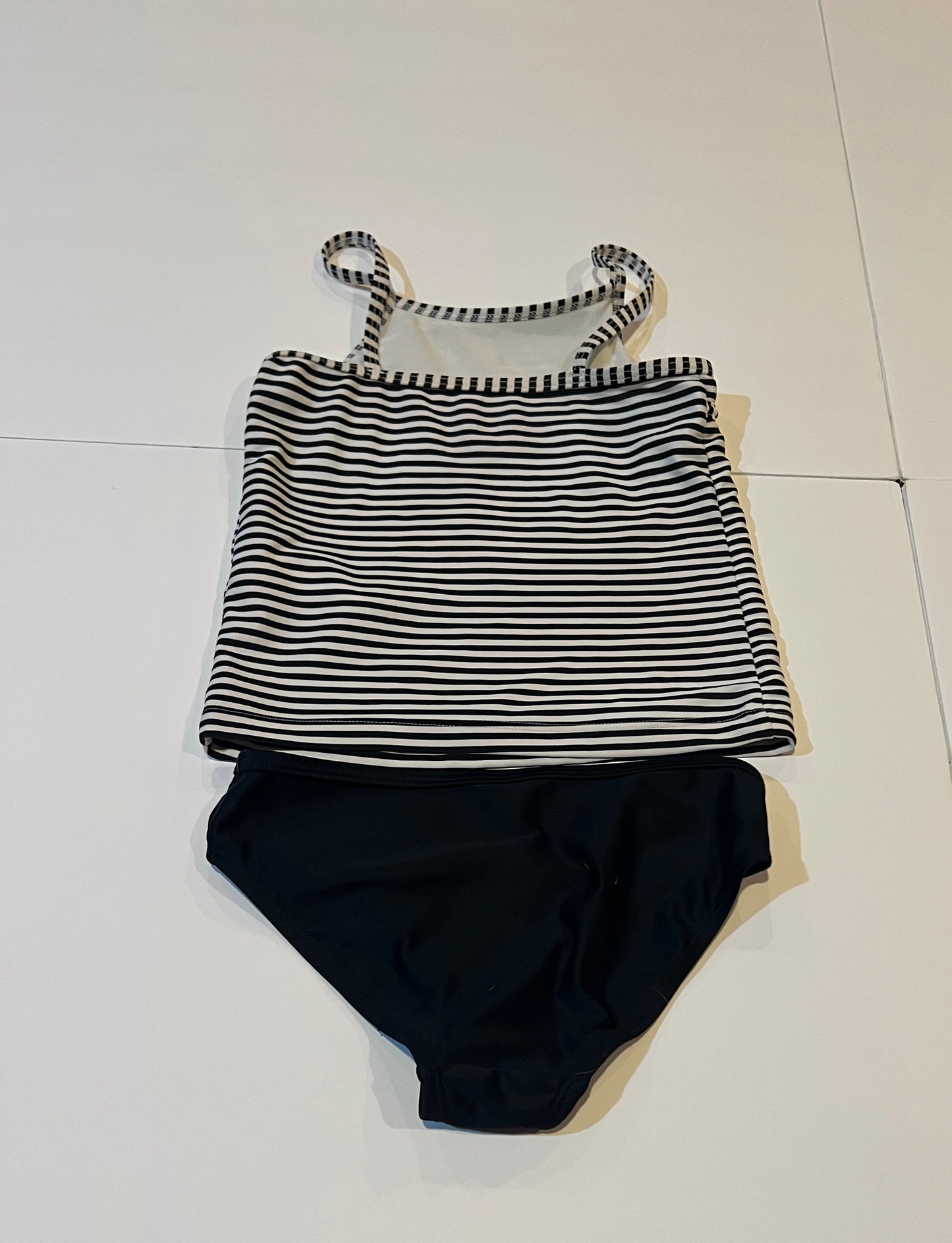 #141 Girls 4T Carters 2 piece Bathing Suit Black & White Floral