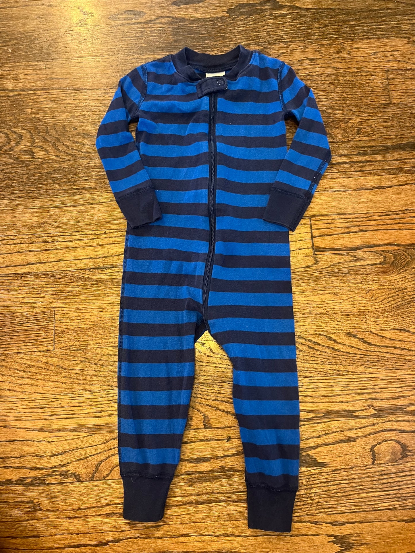 #67 Hanna Andersson blue striped pajamas 2T