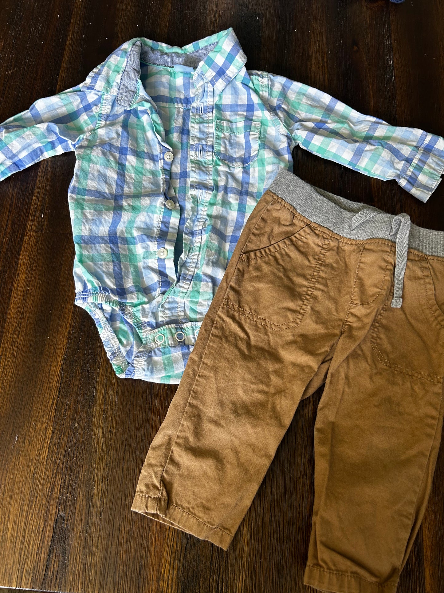 Seller #21 boys 9mo dressy outfit