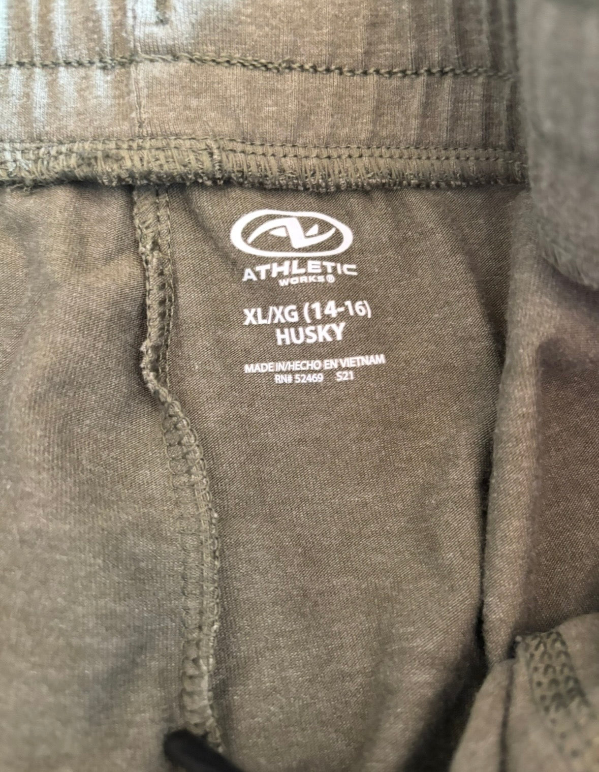 #44 Like New Boys XL Husky 14-16 Athletic Works pants