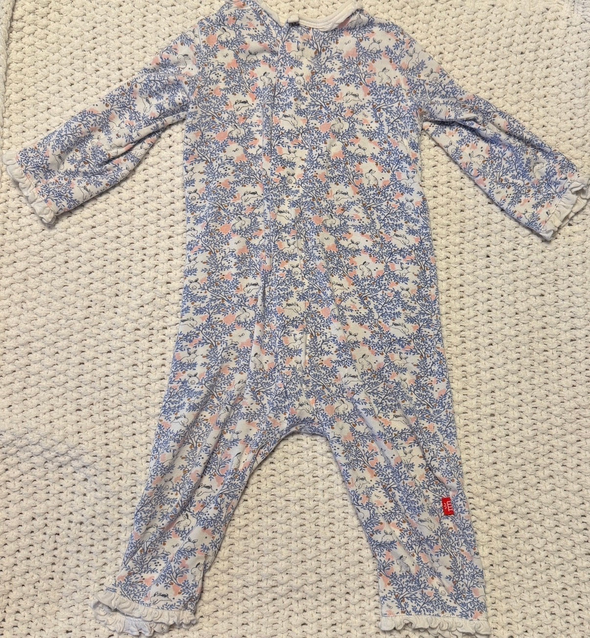#93 Magnetic Me sleeper size 6-9 months