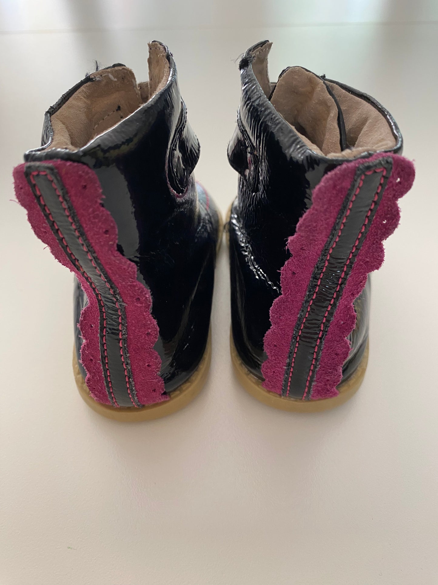 #117- Livie & Luca Black Leather Boots toddler Girls Size 4