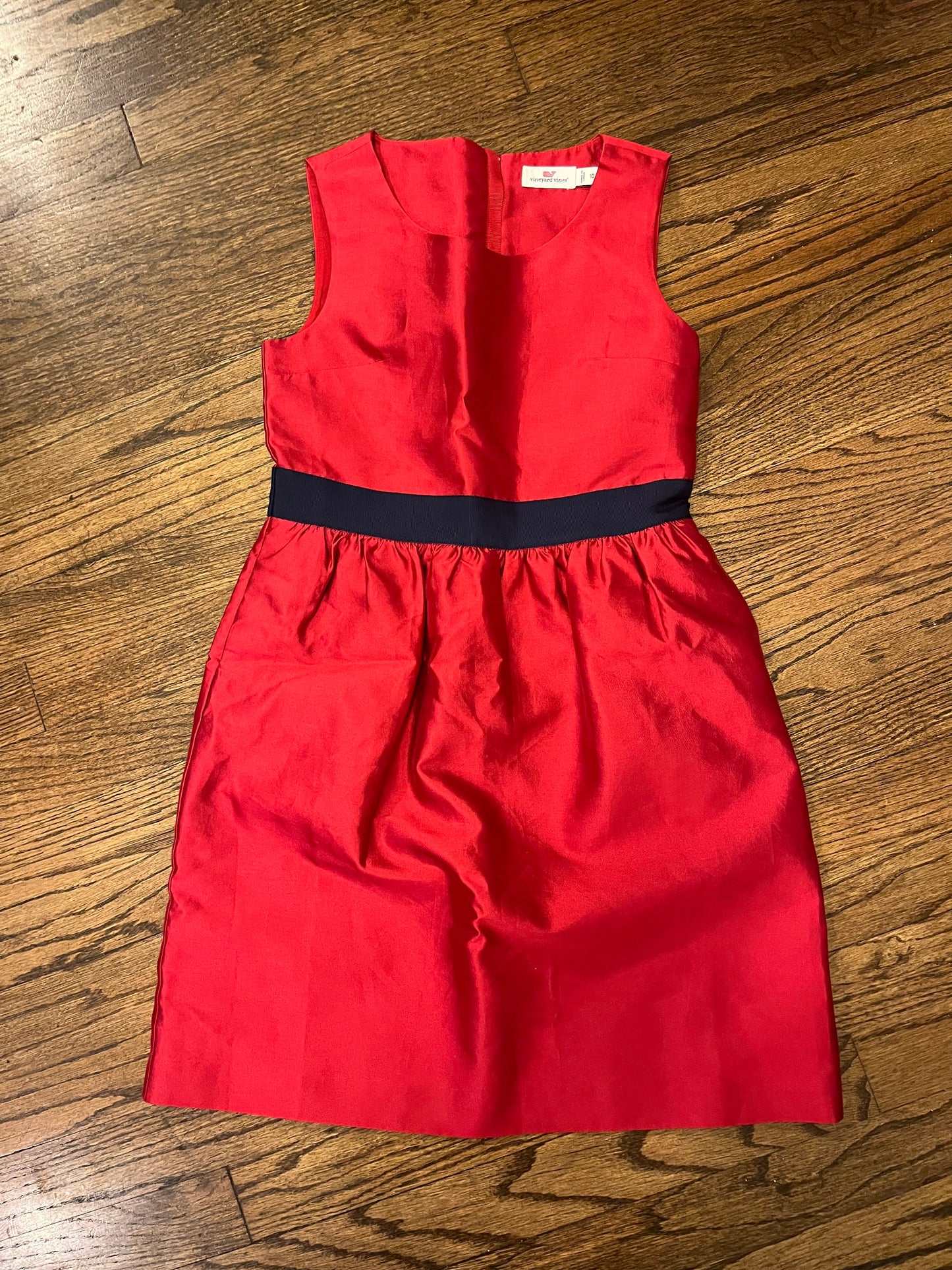 #67 Red Vineyard Vines dress size 10