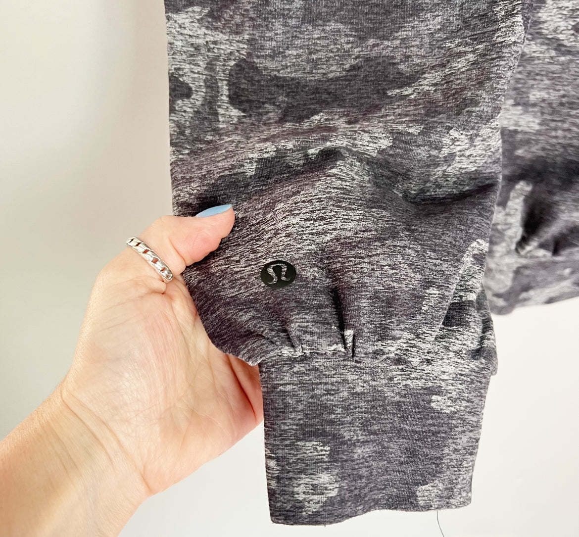 Seller 196 Lululemon ready to rulu joggers 4