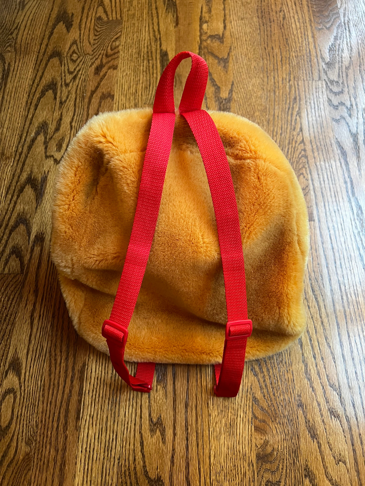 Seller #115 - Disney Winnie-the-Pooh Soft Backpack with Pooh & Tigger Stuffed Animals, GUC