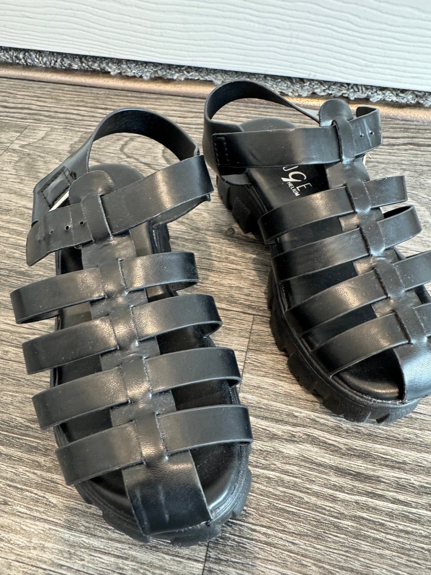 #53 girl shoes size 13