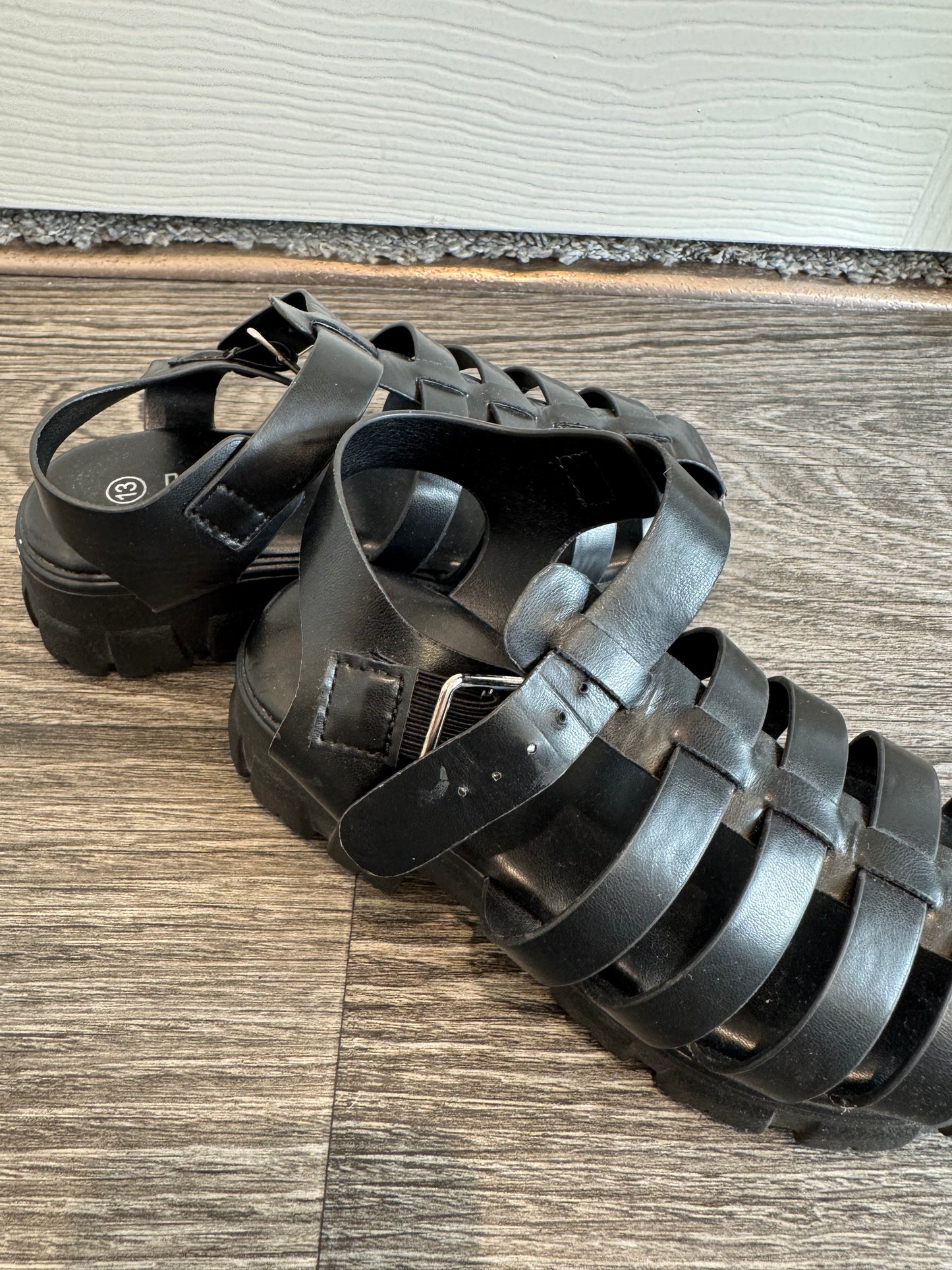 #53 girl shoes size 13
