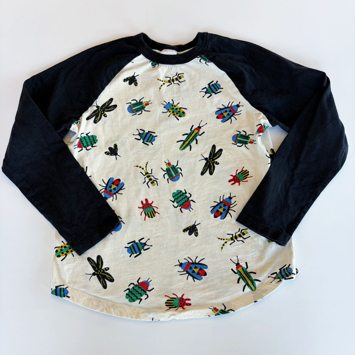 #96 | Size 140/10 | Hanna Andersson Boys Bug Shirt
