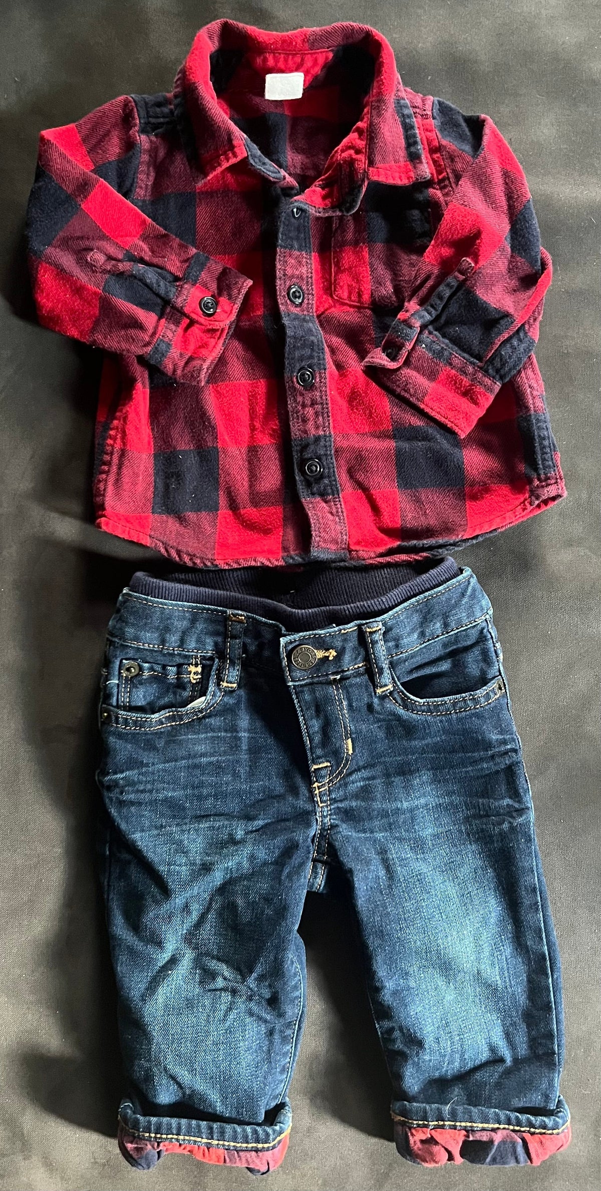 Seller #13 REDUCED Gap boys 6-12 months two piece buffalo plaid outfit - SO cute!
