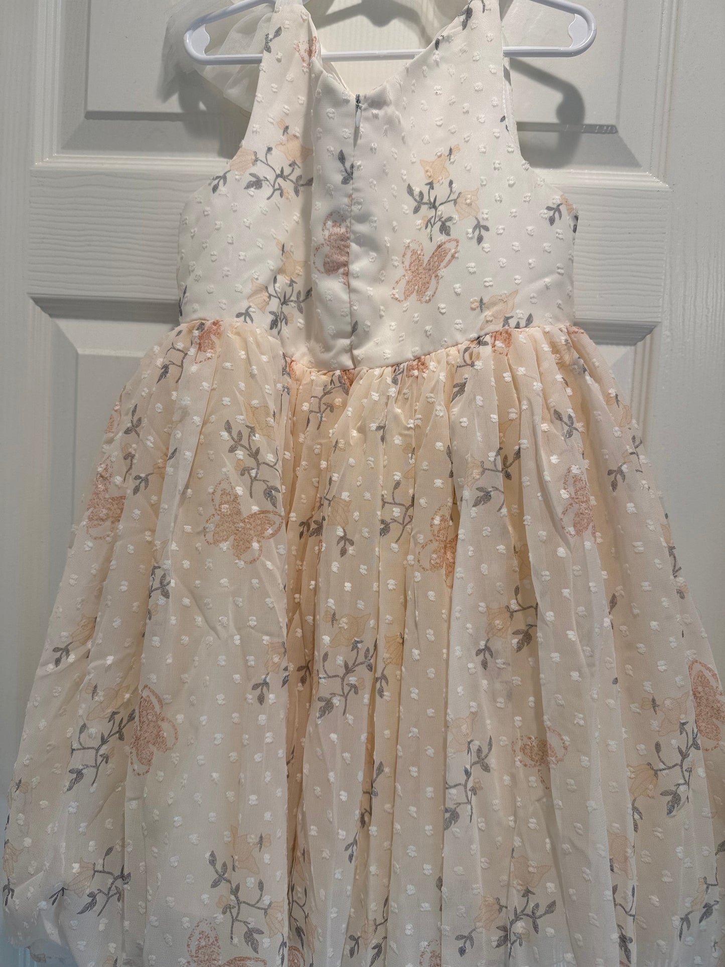 #53 girl dress size 7
