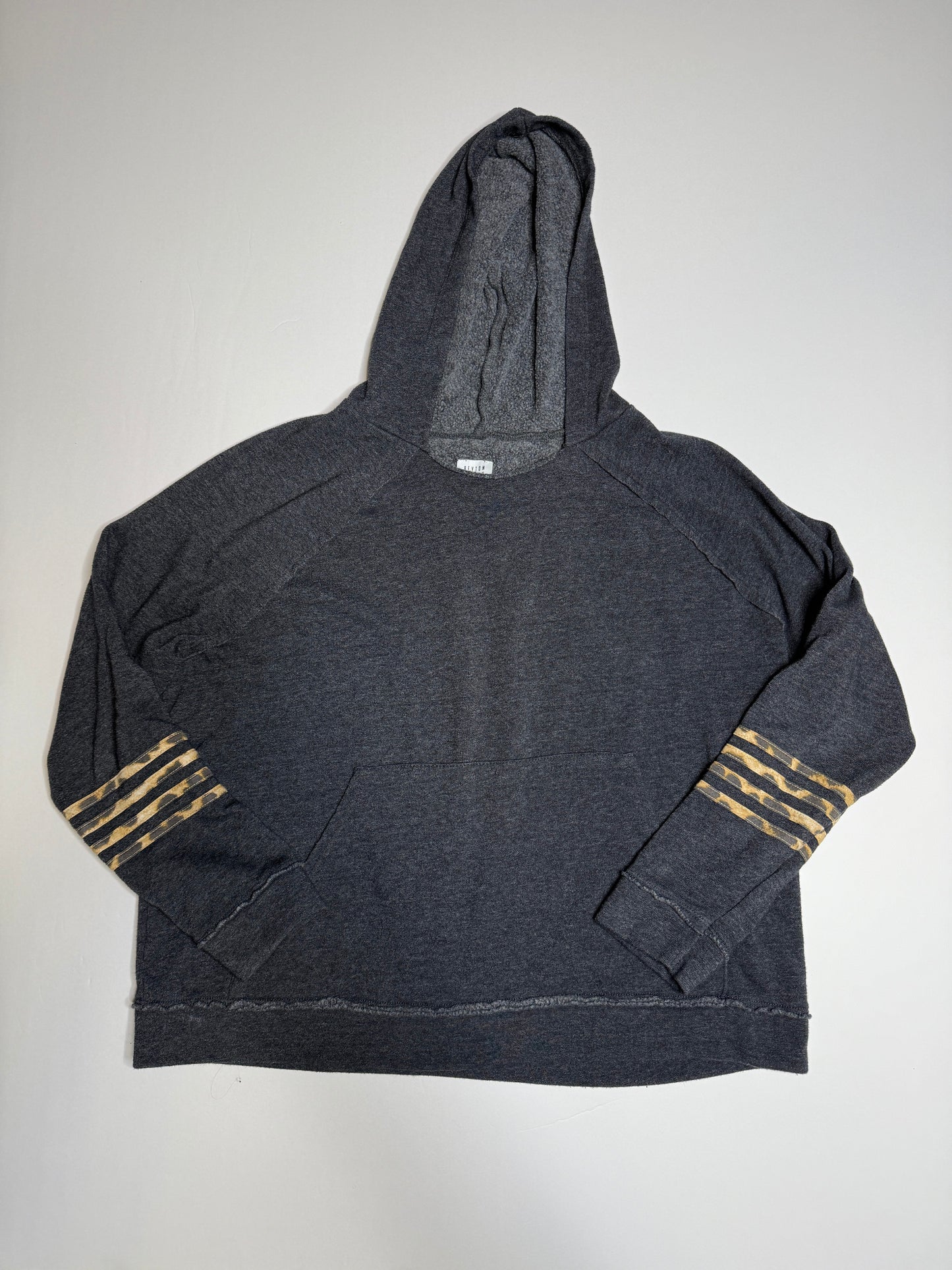 Seller 89 Women's Size Small Oversized Fit Payton Jensen Hoodie VGUC