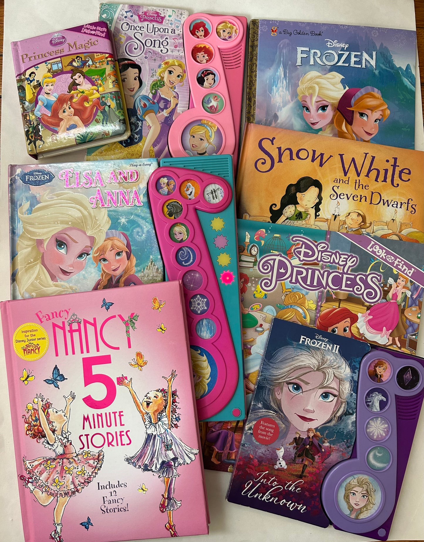 #6 Set of books (Frozen, Snow White, Fancy Nancy)