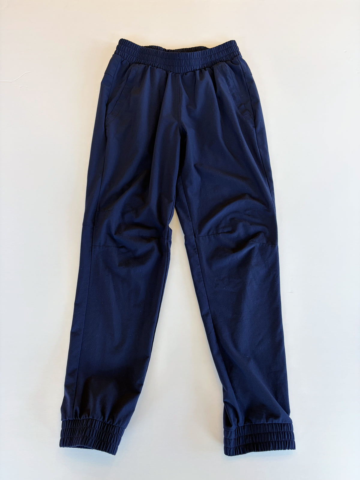 #96 | Size M / 8 | All in Motion Boys Navy Lightweight Pants