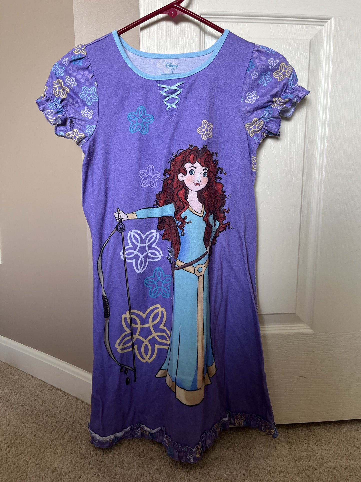 #124 Disney Princess Nightgown Girls Size 10