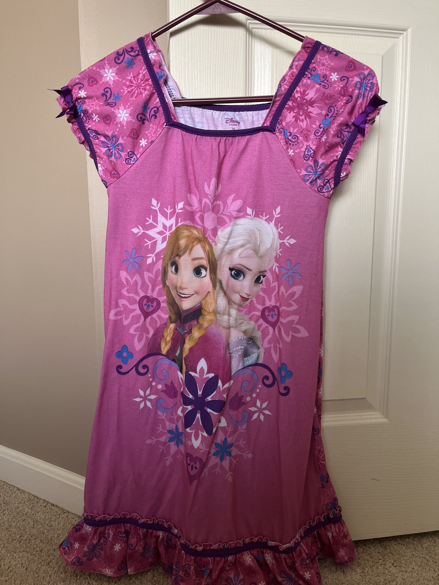 #124 Disney Princess Nightgown Girls Size 10