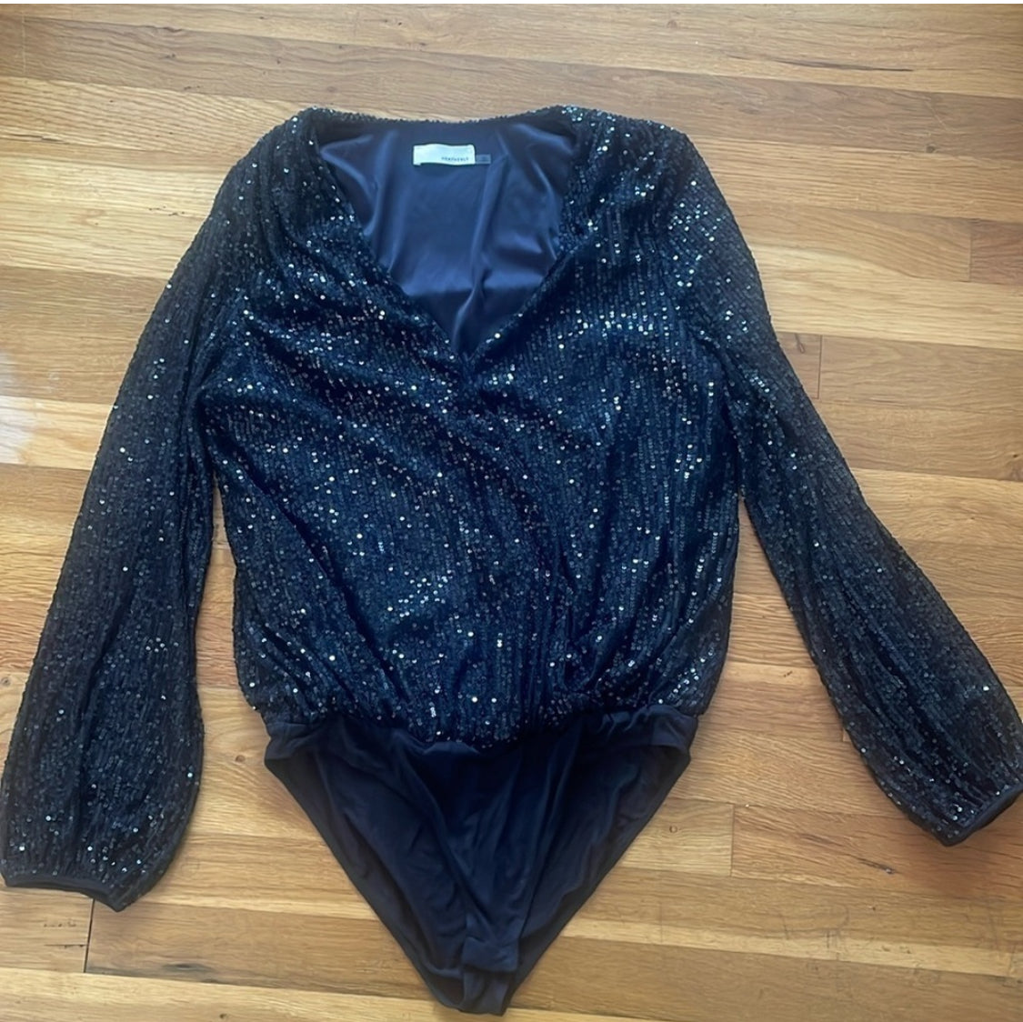 #116 NWOT Heatherly Sequin Knit Bodysuit large