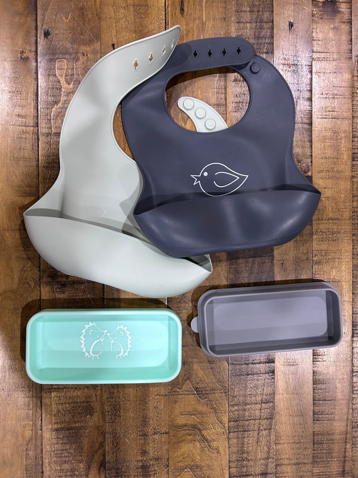 Seller #5 - Silicone Bib & Silicone Suction Bowls