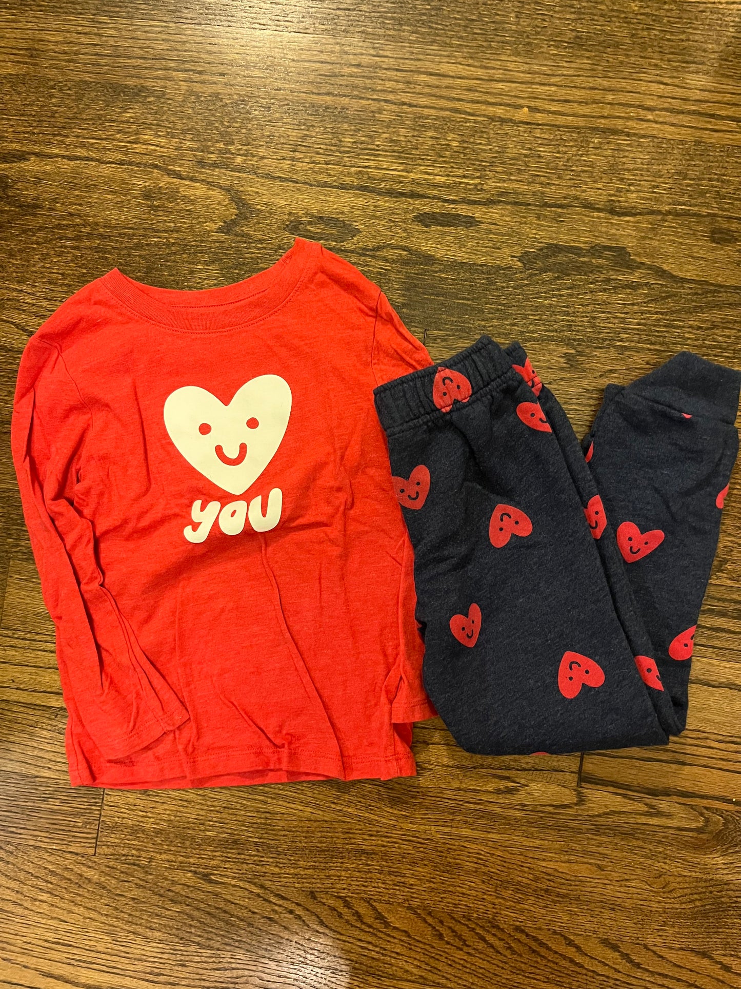 #67 Cat and Jack 5t Valentine outfit