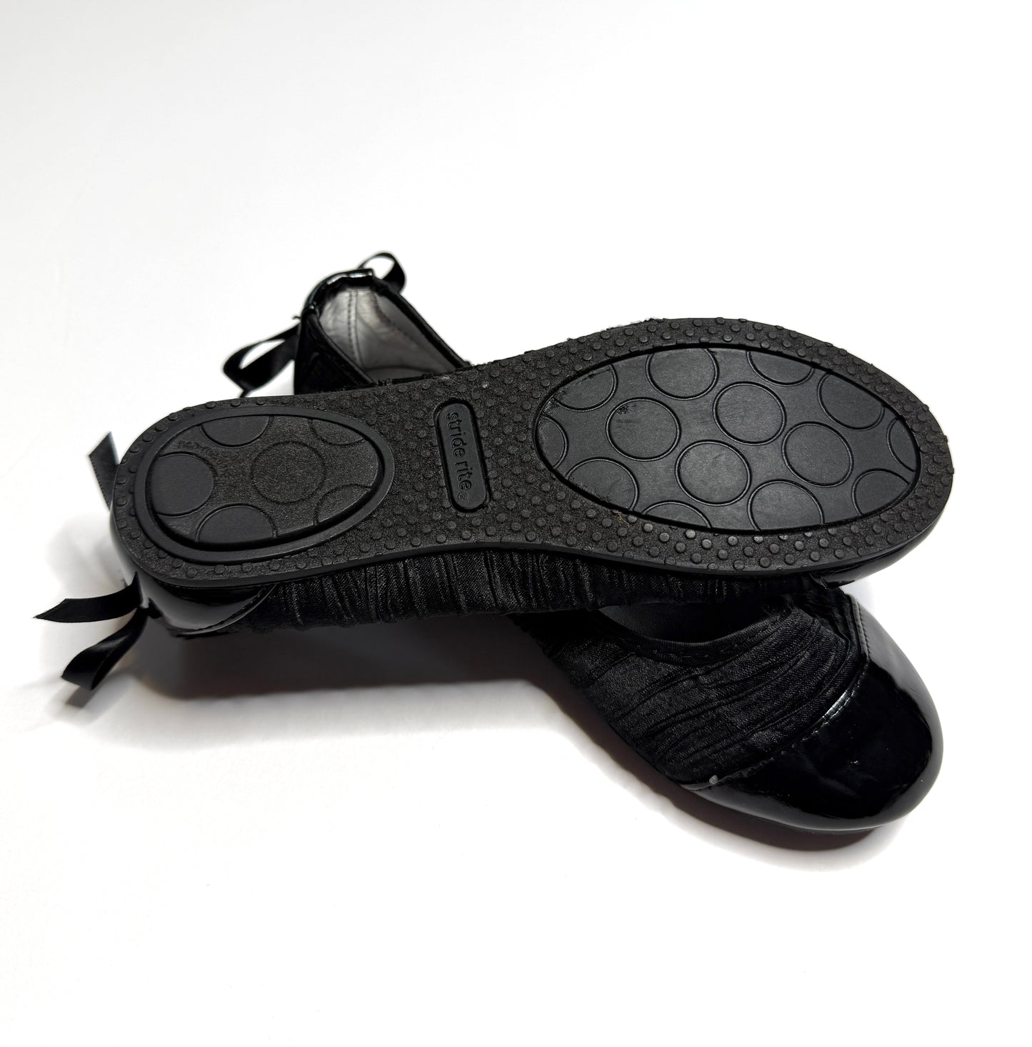Seller 89 Girls Size 11.5 Striderite Black Ballet Flats with Bow on Back VGUC