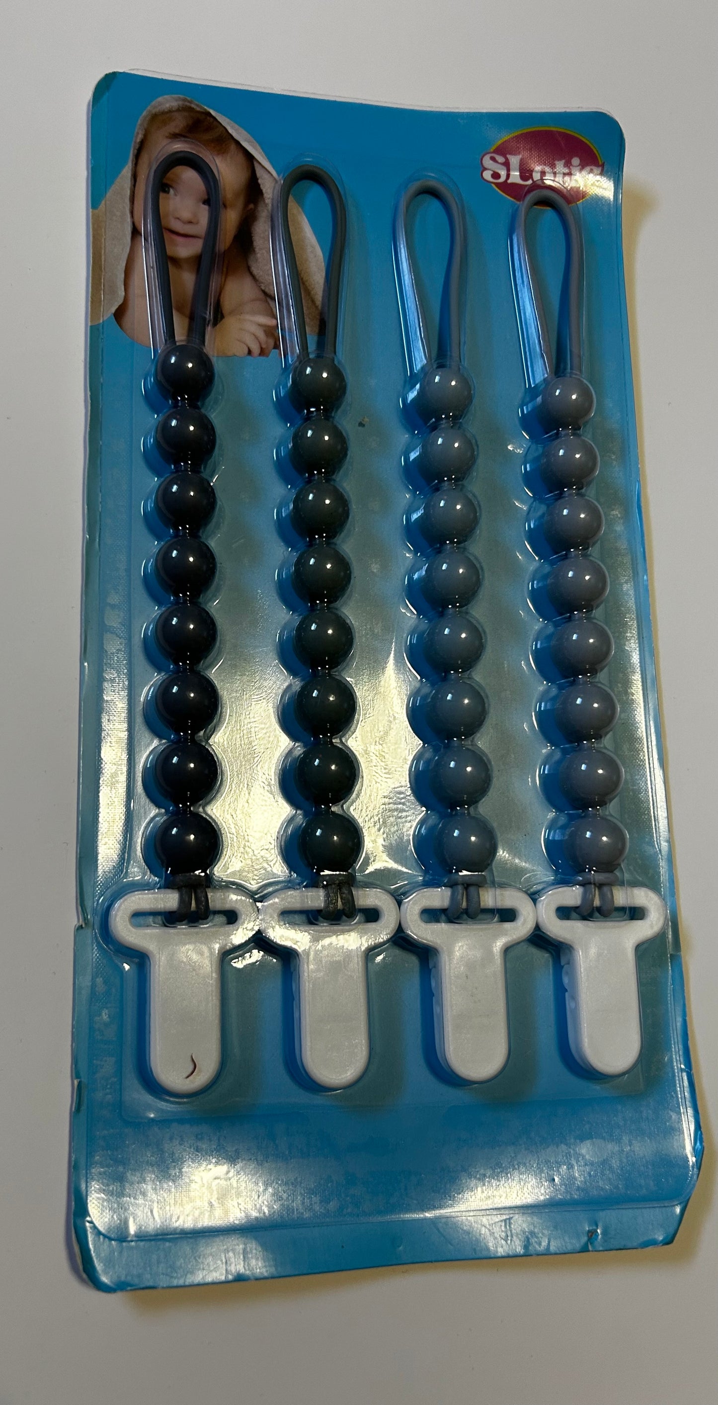 Seller #21 brand new paci clips
