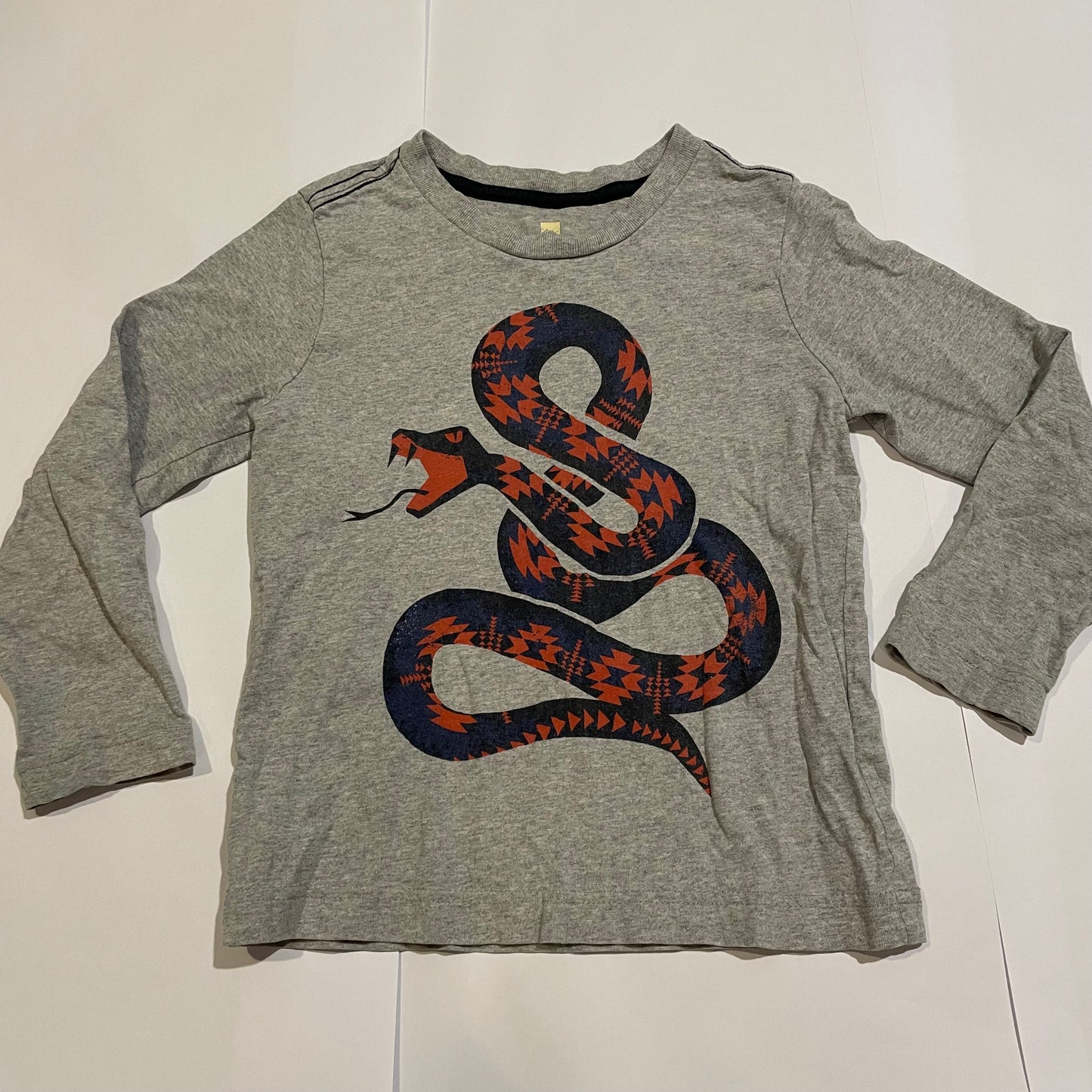 #126 Boys Tea Snake LS Shirt Size S (4/5) GUC