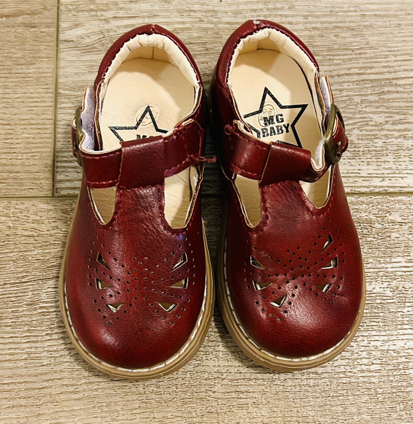 #15 MG 7c Leather, Hard-Sole Mary Janes