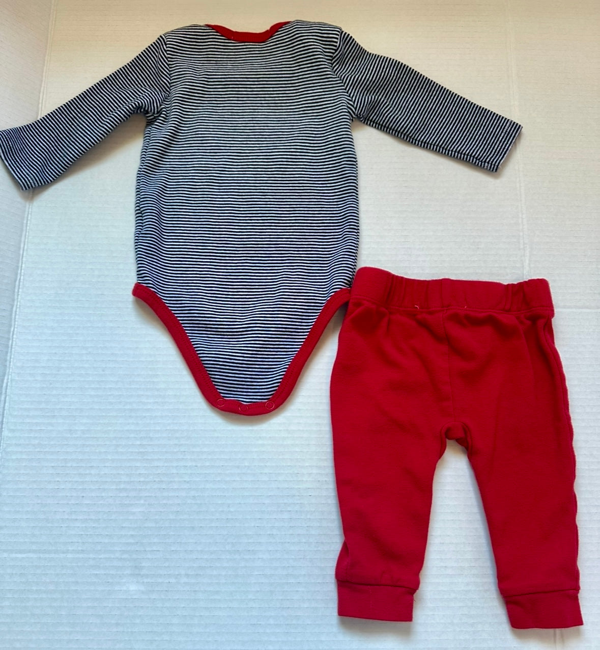 #93 Dillards Adventurewear Red Truck Holiday Outfit 360 Boys 6M