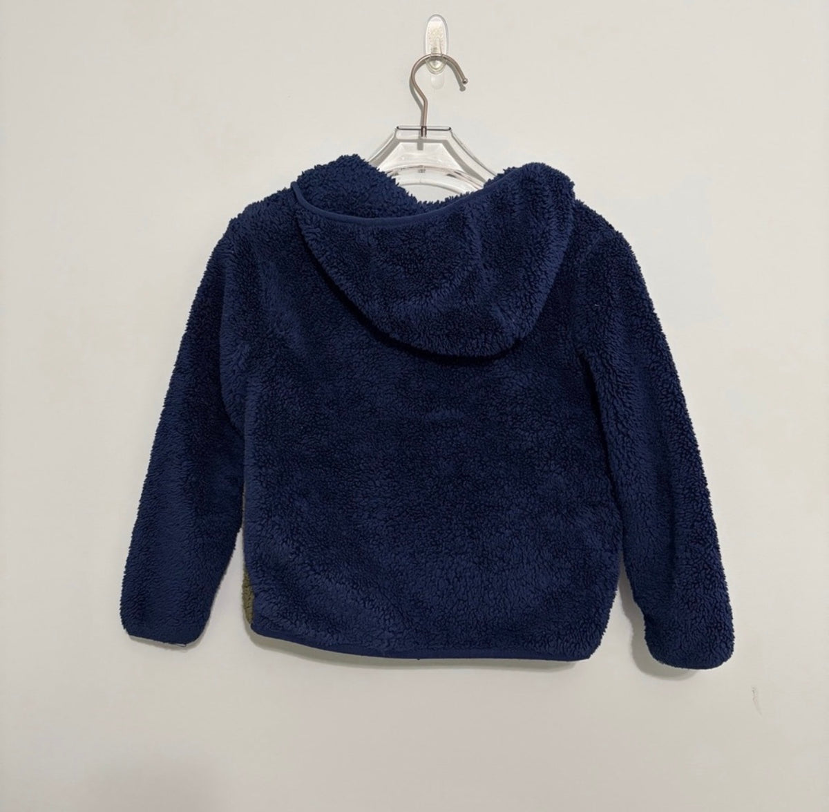 #96 | Size XS | Eddie Bauer Boys Fuzzy Jacket