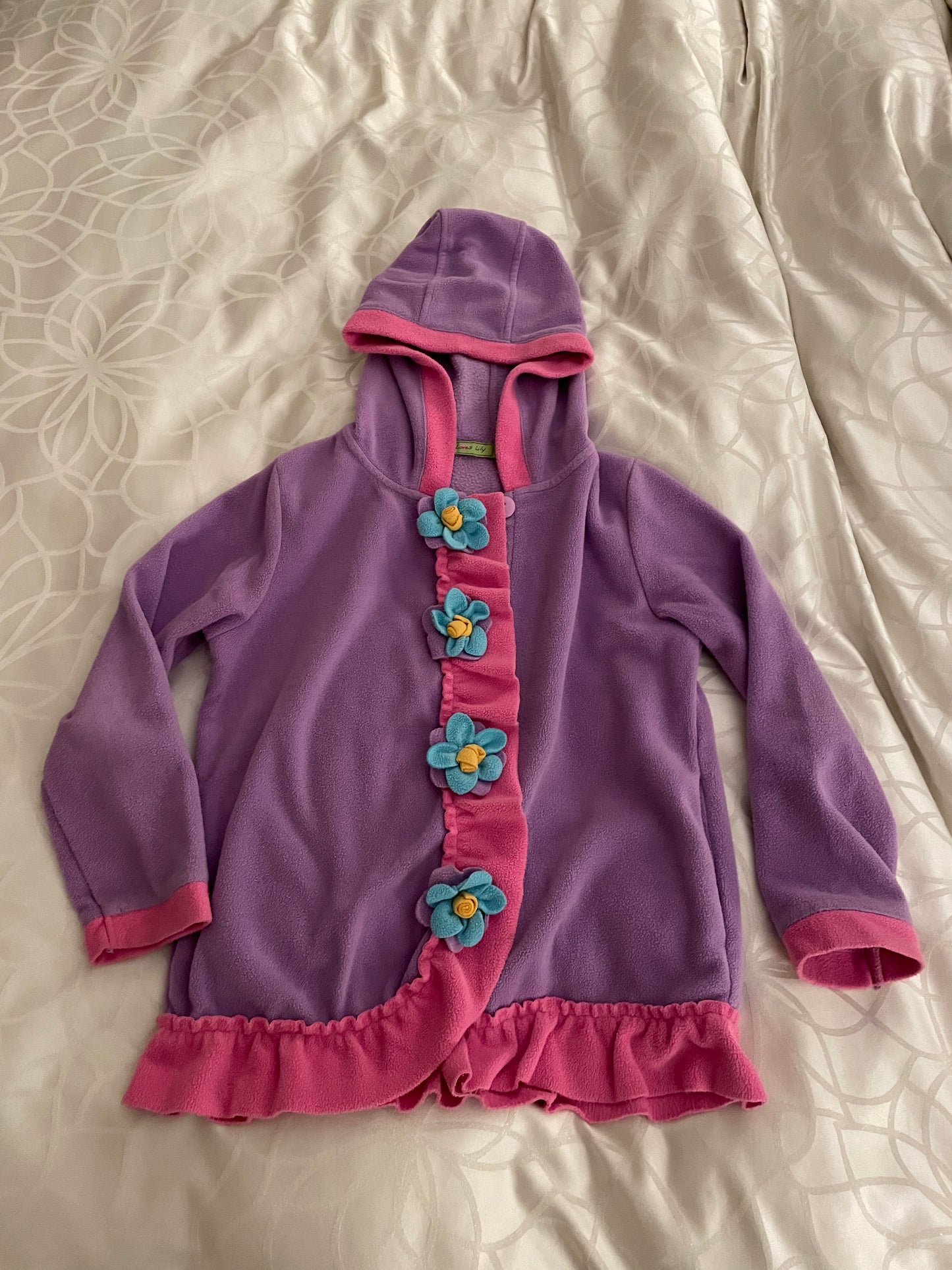 #57 Girls Millie loves Lily fleece jacket in purple, size 8