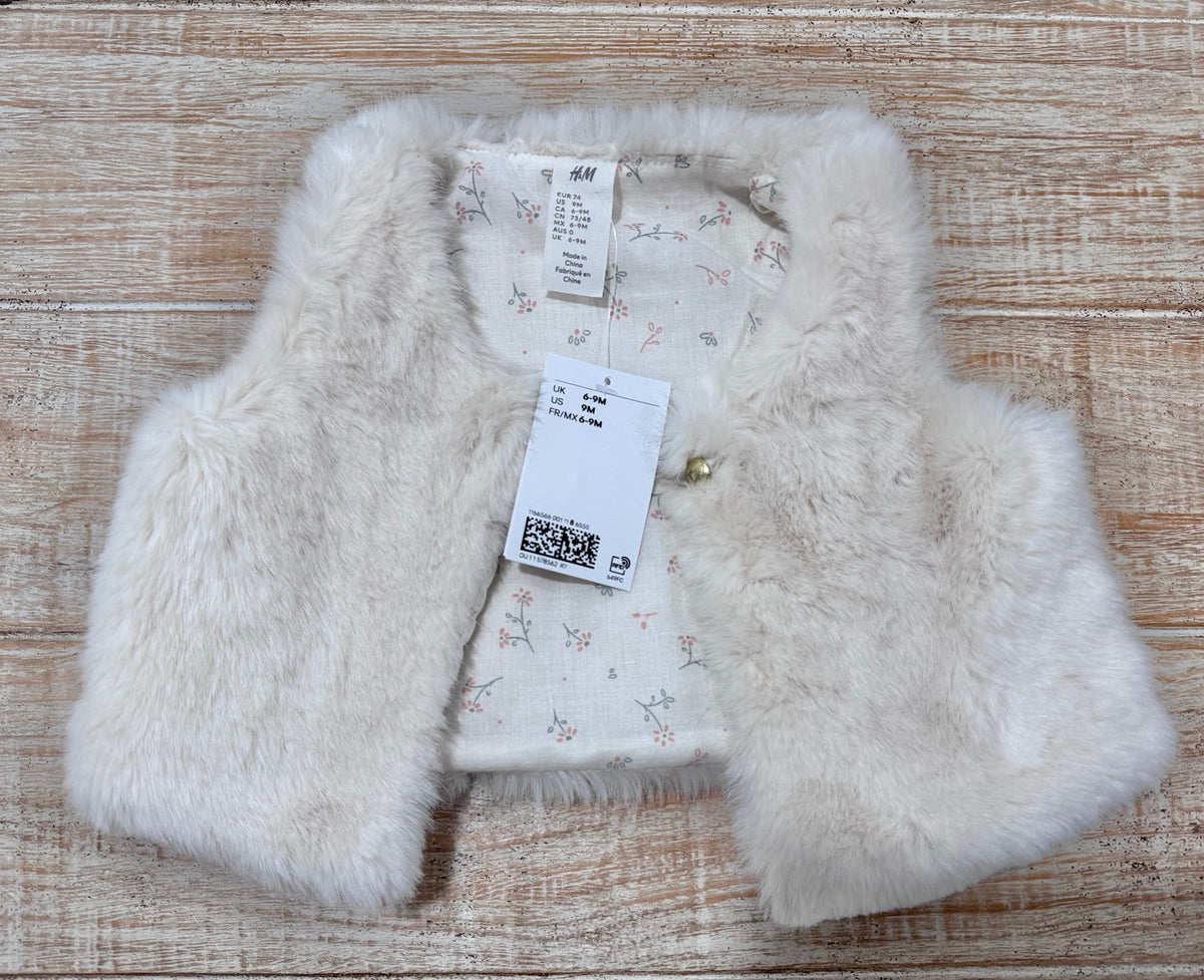 #108 Girls H&M Faux Fur Vest 6-9M NEW
