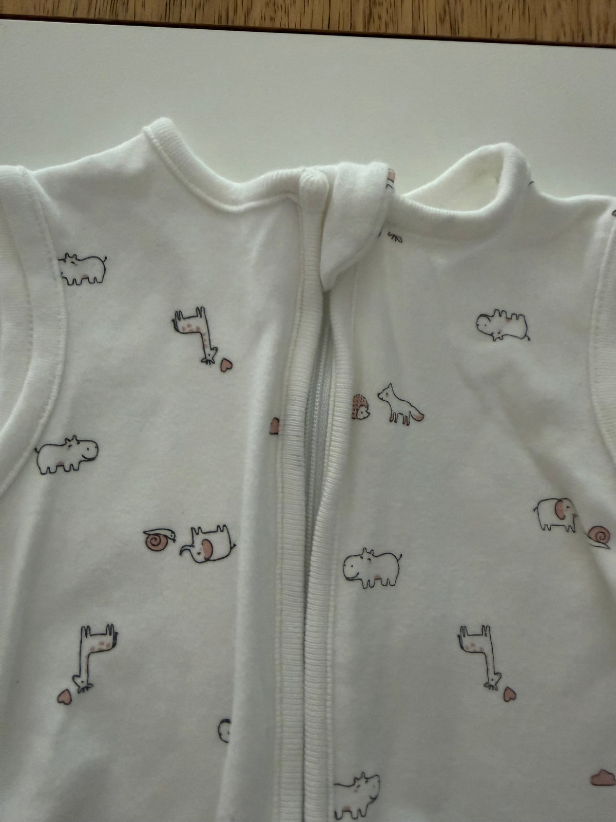 #117, Girls 0-3M, Carter’s Sleep Sack Swaddle, GUC
