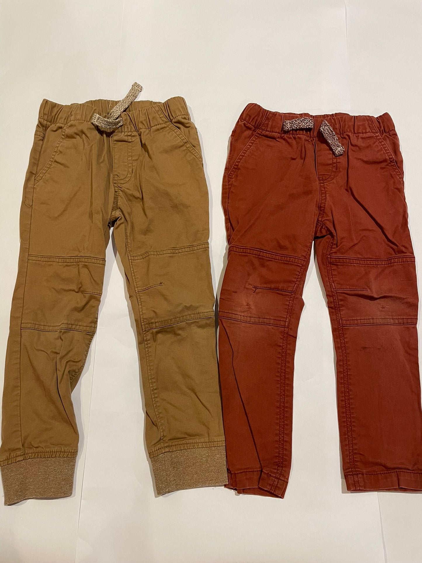 #126 Boys Cat & Jack Set 2 Pants 4T Khaki & Burnt Orange/Red Pants GUC
