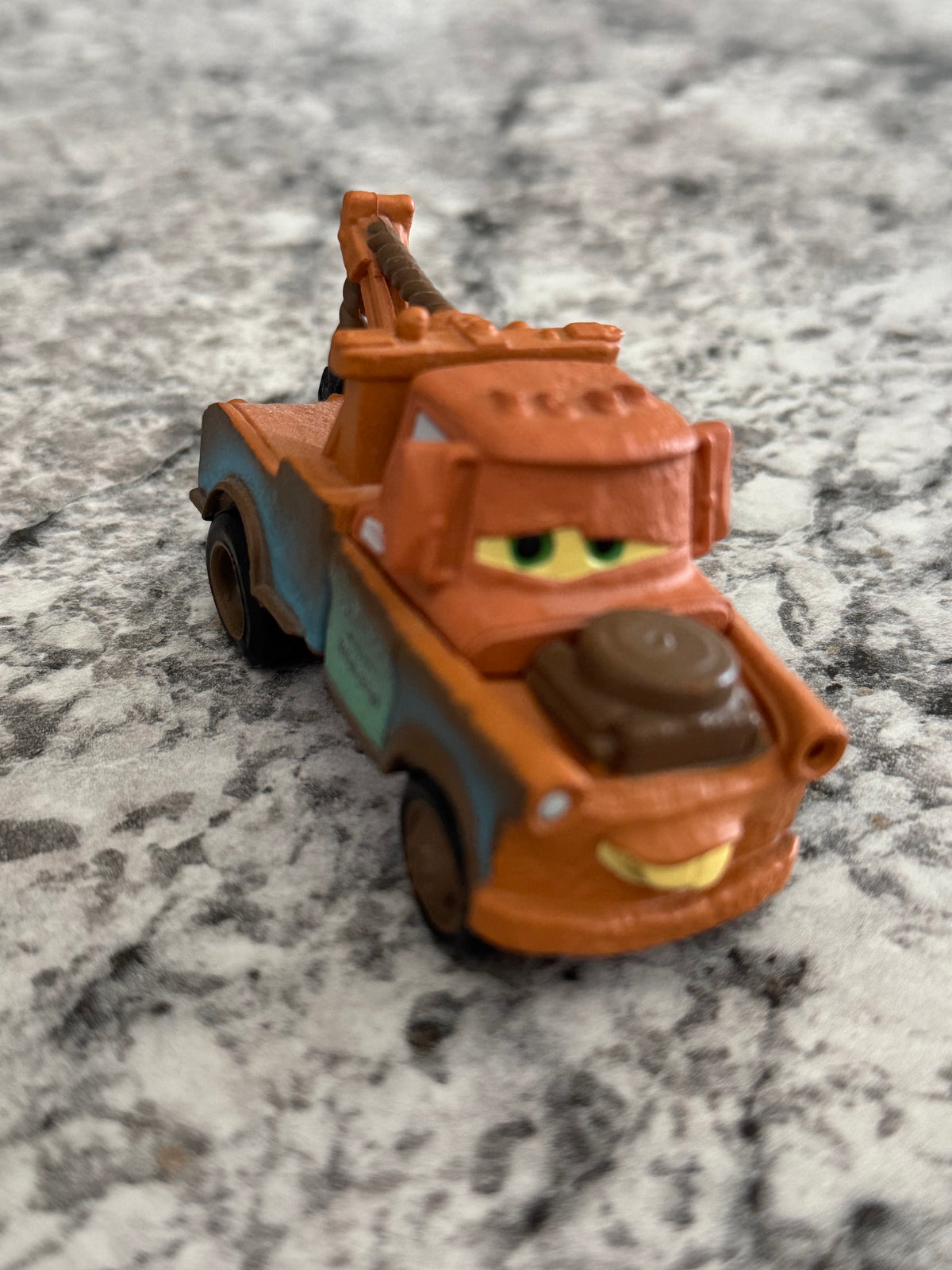 #107 Mater Tonie