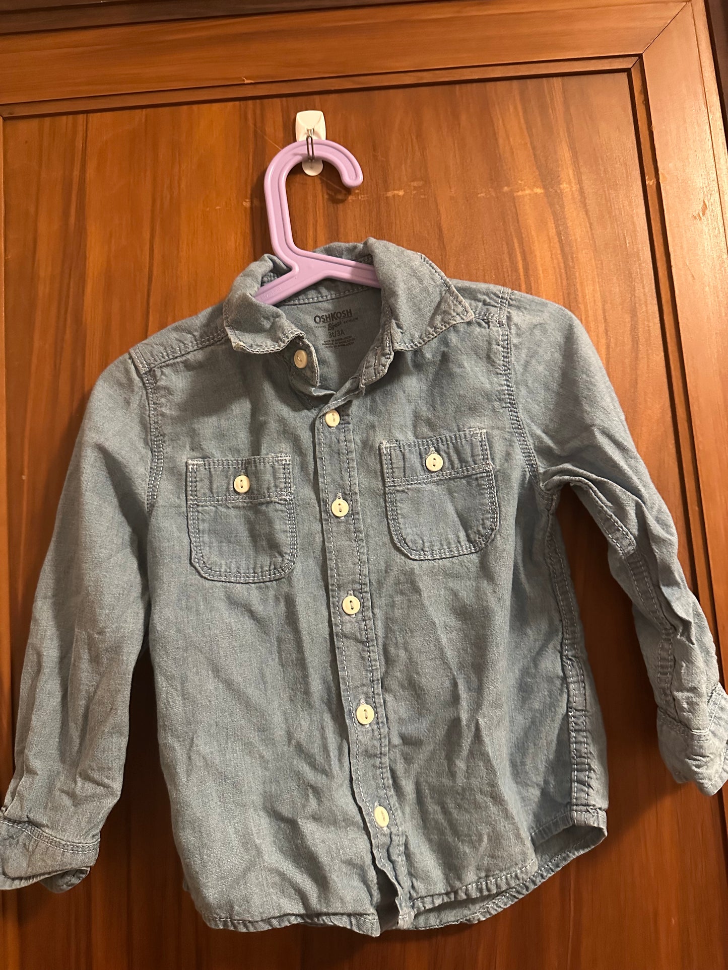 Seller #14 Toddler Boy 3T Osh Kosh Buttondown