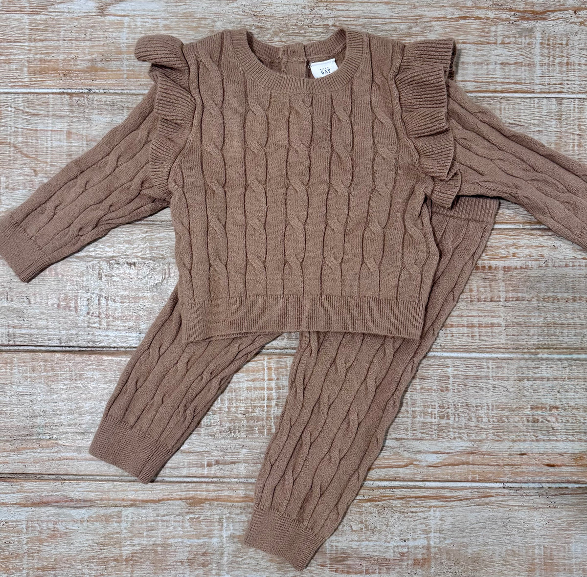 #108 Infant Girl Baby Gap Soft Cable-Knit Sweater Outfit Set 6-12M EUC